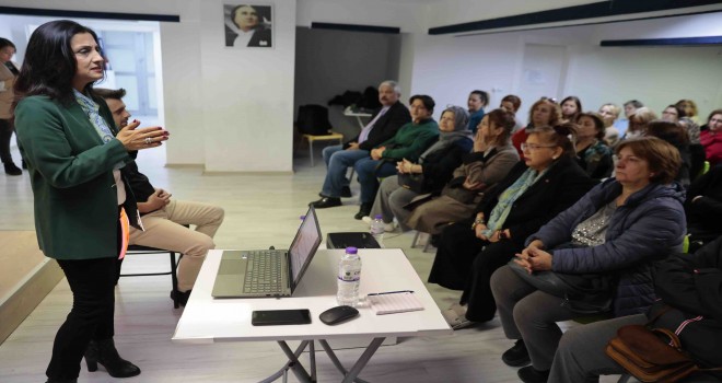Konak’ta sağlıklı beslenme seminerleri başladı