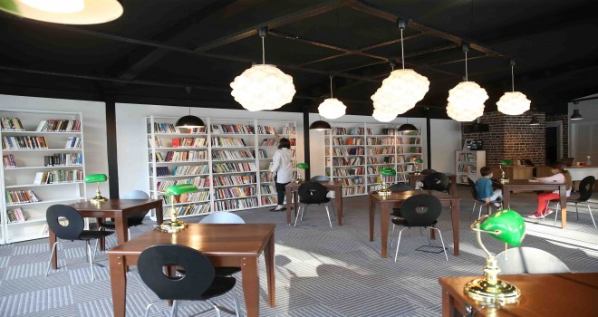 Karşıyaka’ya bir kütüphane daha