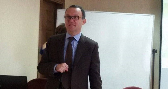 Dr. Çığırgil Foça'ya atandı...