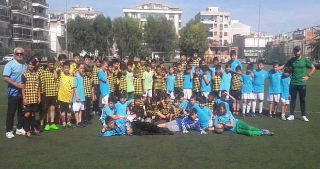 Bostanlıspor-Fikri Altay dostluğu...