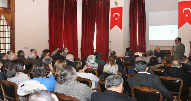 Bergama’daki arkeolojik kazılar anlatıldı