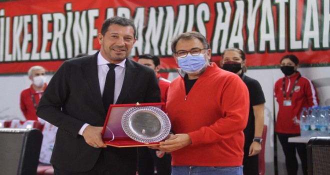 TBF'den Büyükkarcı ve Sarıca'ya ceza...