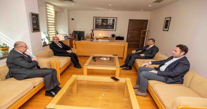 İstanbul BŞB heyetinden Başkan Soyer’e geçmiş olsun ziyareti