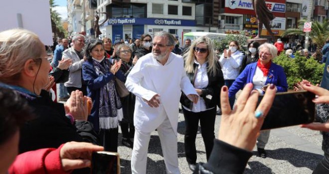 Parkinson hastalarından Karşıyaka'da farkındalık organizasyonu