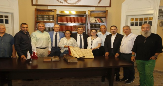 Başkan Batur’dan Milli Kütüphane’ye tam destek