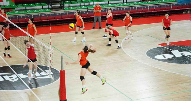 Kaf Kaf filede İstanbul Büyükşehir'i konuk ediyor