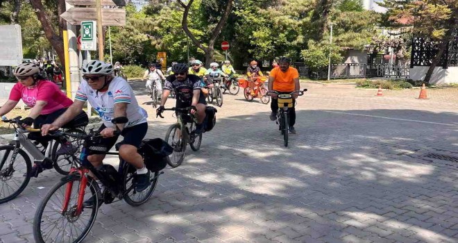 Bisikletli Pazarlar iki ayrı rotadan gerçekleştirildi