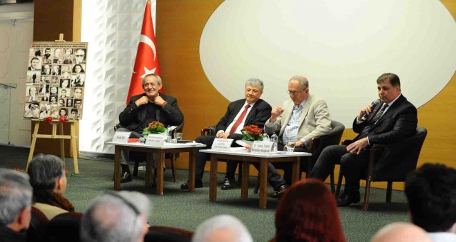 Karşıyaka'da Uğur Mumcu ve Demokrasi Şehitleri anıldı