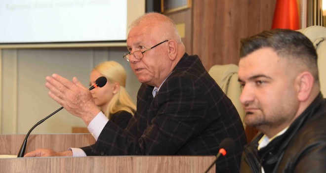 Başkan Karakayalı: Meclise leke gelmesin