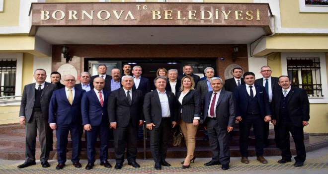 İhtiyaç sahipleri alışverişlerini  ''Destek Kart'' ile yapacak