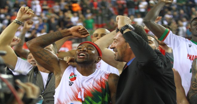 Ufuk Sarıca: Bize segment atlatacak önemli bir galibiyet