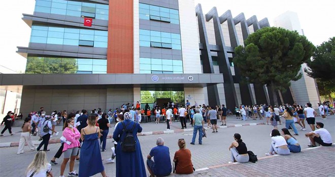 Bayraklı Belediyesi'nin öğretmen alım sınavı başvuruları bitti