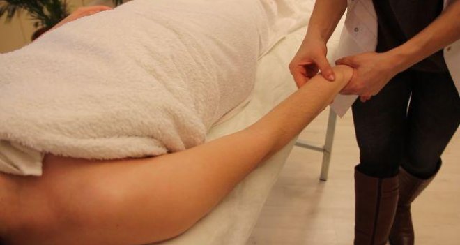 Fil hastalığına masajlı çözüm