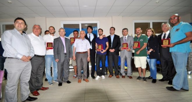 FOÇA'DAKİ 7 TESİSE MAVİ BAYRAK ÖDÜLÜ