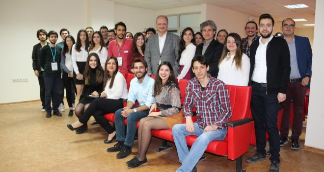 Geleceğin Bilim İnsanları İKÇÜ'de buluştu