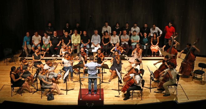 Geleceğin orkestra şefleri Karşıyaka’da yetişiyor