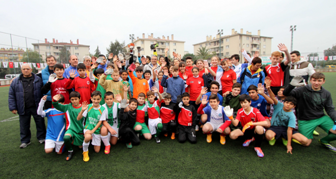 Geleceğin şampiyonları Karşıyaka’da yetişiyor