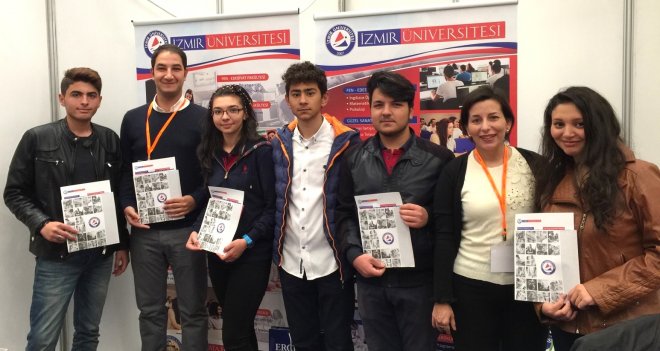 Gençlerin tercihi İzmir Üniversitesi