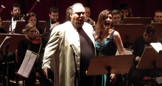 Hakan Aysev Urlalılar için söyledi