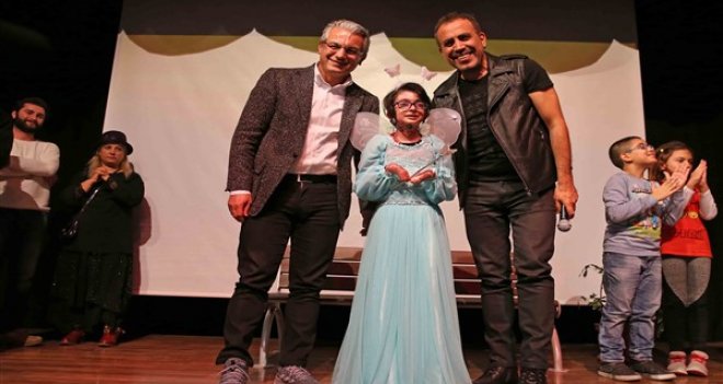 Haluk Levent ve Kelebek Kız Elfida’nın ağlatan buluşması