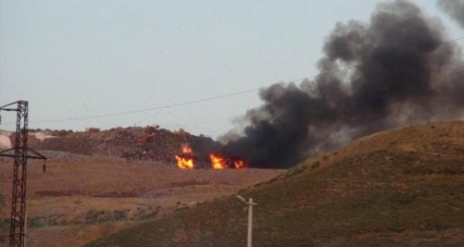 Harmandalı Çöplüğü'nde yine yangın çıktı