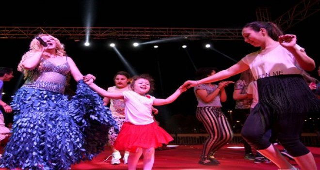 Hıdırellez’e şenlikli kutlama