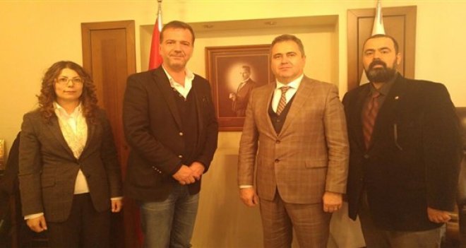 Hukukçular etkili konuşmayı sanatçılardan öğrenecek