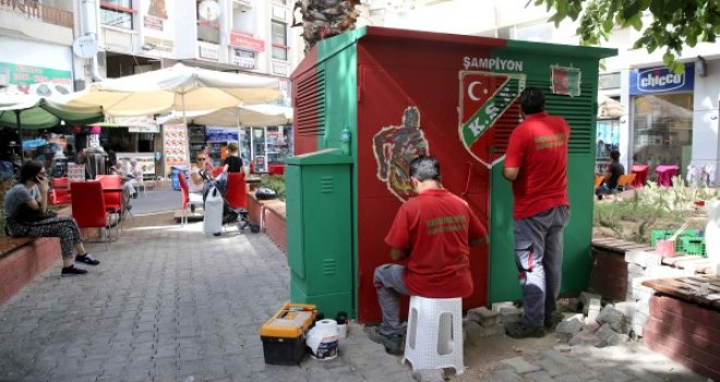Hükümlüler Karşıyaka'da topluma kazandırılıyor