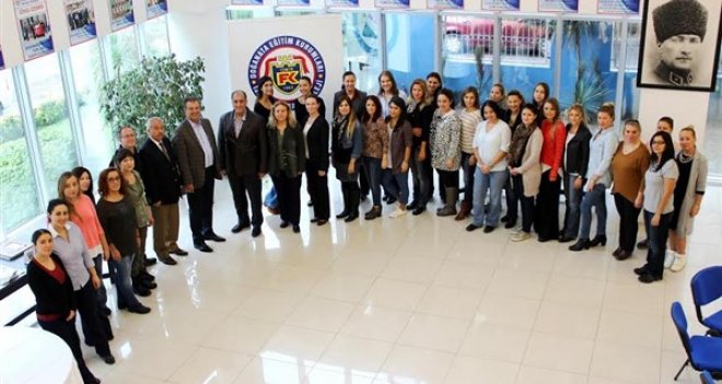 IFK'den çift dilli eğitim atağı