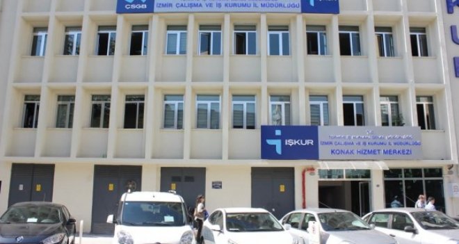 İŞKUR yeni hizmet binasına taşındı