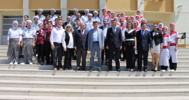 İŞKUR’dan İzmir için 75 milyonluk müjde