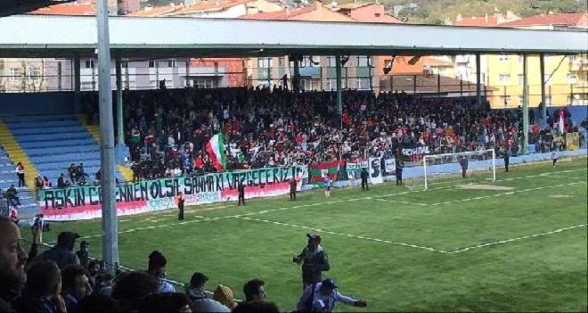 İstanbul'da taraftara tam not, futbolculara sıfır!..