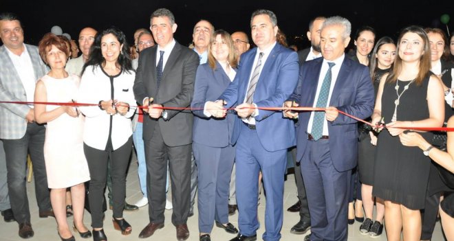 İzmir Barosu yenilenen binasına kavuştu