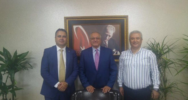 İzmir Barosu'ndan Bölge Mahkemesi'ne ziyaret