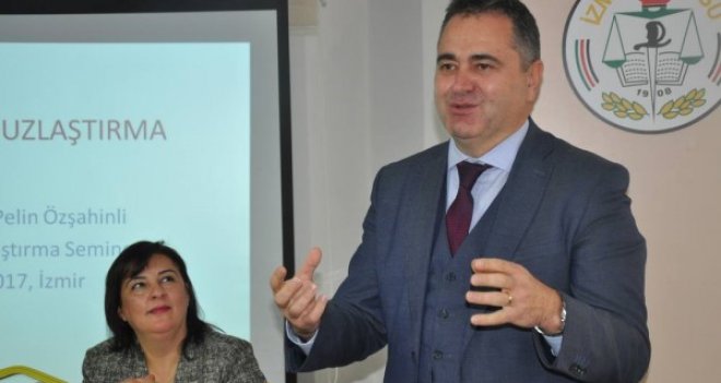 İzmir Barosu'ndan uzlaştırma semineri