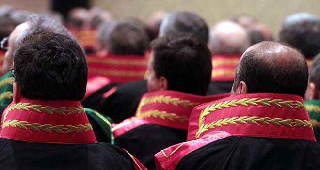 İzmir Belediyesi Davasına bakan hakimlerin görev yerleri değişti