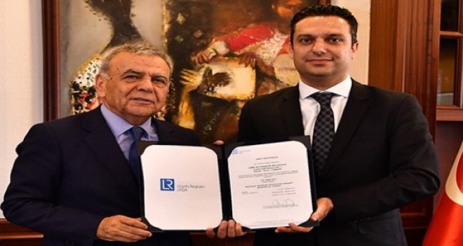 İzmir Büyükşehir'e ISO 10002 Müşteri Memnuniyeti Belgesi