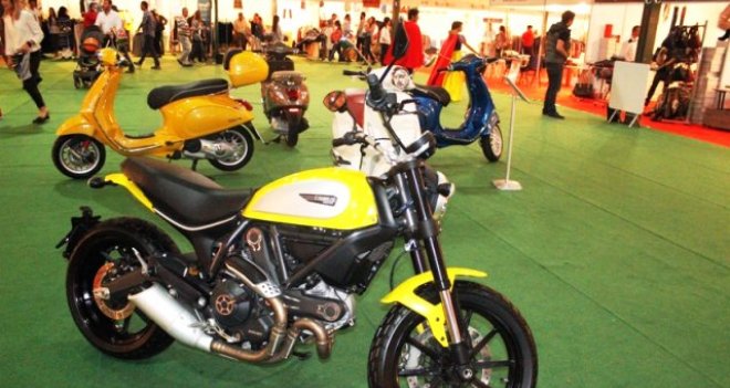 İzmir Outlet Shopping Fest ziyaretçilerini şaşırtıyor