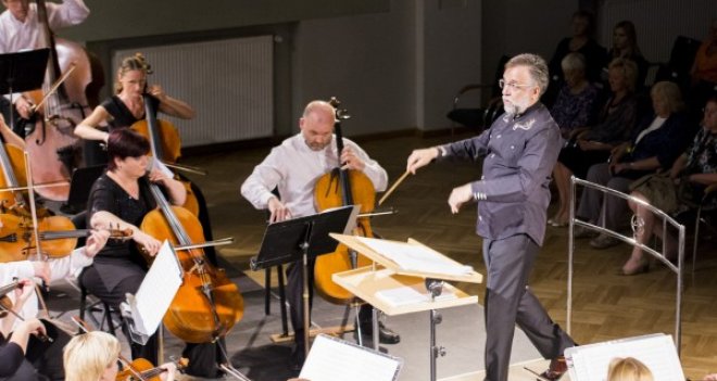 İzmir Senfoni’den bir Dünya Prömiyeri