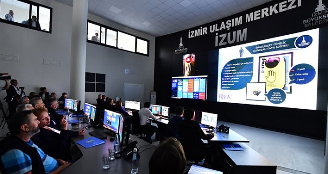 İzmir trafiğinde akıllı dönem başladı