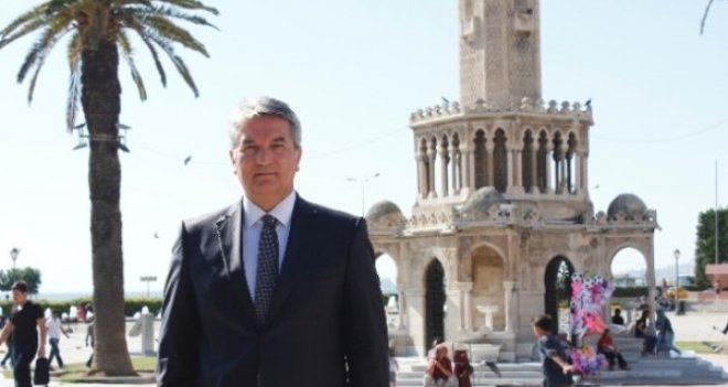 "İZMİR, TÜRKİYE TURİZMİNİN OLMAZSA OLMAZIDIR"