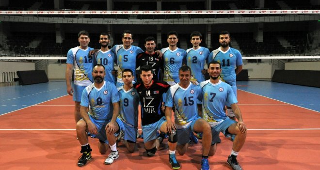 İzmir Üniversitesi 3. Lig'e göz kırpıyor