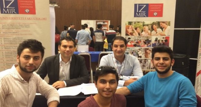 İzmir Üniversitesi Bakü’de tanıtıldı