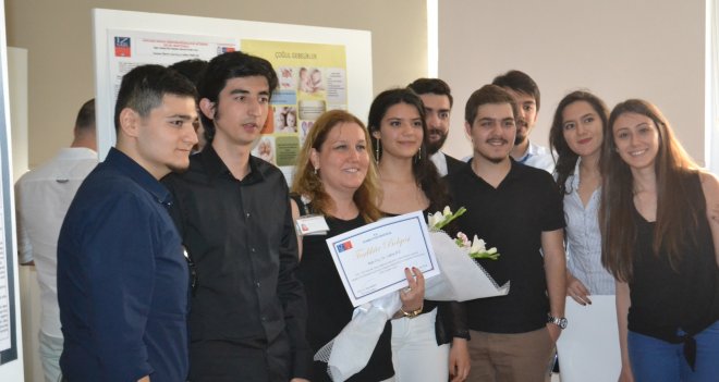 İzmir Üniversitesi Tıp Fakültesi öğrencileri bir araya geldi
