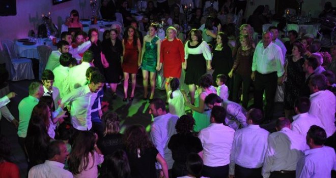 İzmir Valiliği'nden bonzai şarkısına yasak