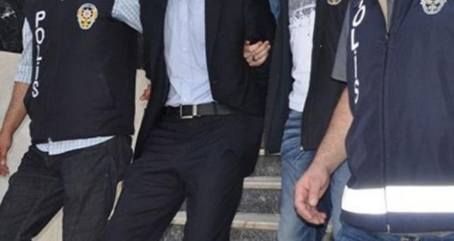 İzmir'de aranan 396 kişi yakalandı