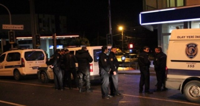 İzmir'de banka soygunu girişimi...