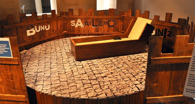 İzmir'de ''şizofreni'' tarihine yolculuk