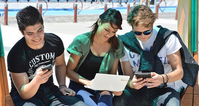 İzmir'de ücretsiz internet keyfi başladı...