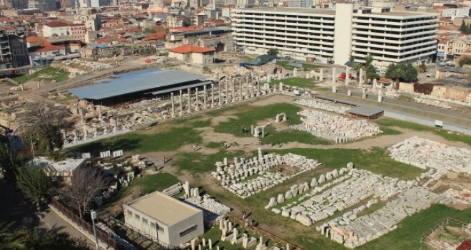 İzmir'in antik kenti ''Smyrna'' Fransız Kültür'de tartışılacak
